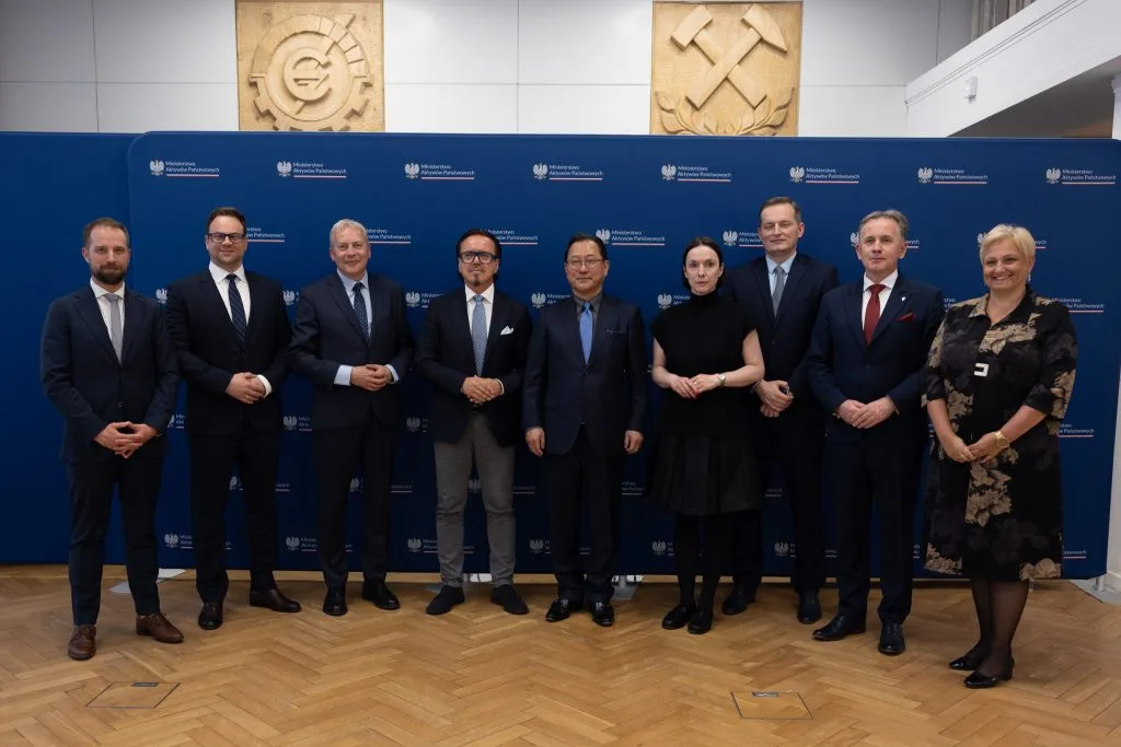 ElectroMobility Poland i Foxconn rozpoczynają współpracę w Jaworznie. Projekt hubu EMP zyskuje na znaczeniu